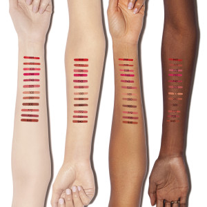 Lip liner - intense couture color - comfort & long-lasting makeup Lip liner - intense couture color - comfort & long-lasting makeup